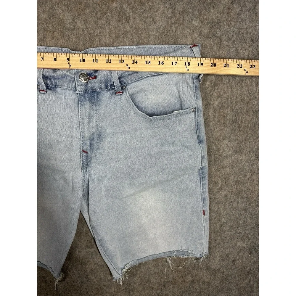True Religion Geno Relaxed Slim Shorts 38 Light Wash Y2K Cut Off